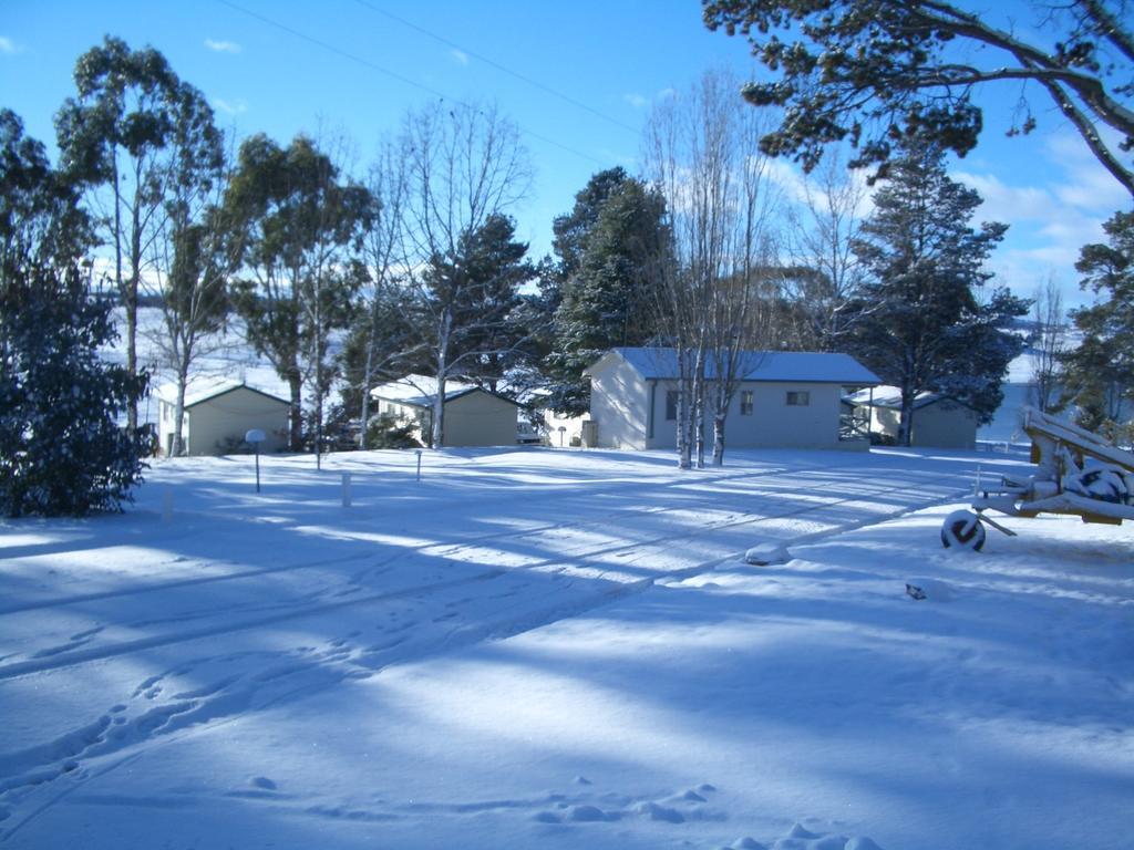 Rainbow Pines Tourist Caravan Park Adaminaby Exterior photo