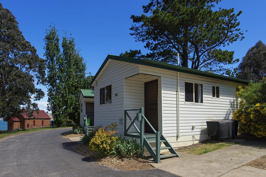 Rainbow Pines Tourist Caravan Park Adaminaby Exterior photo