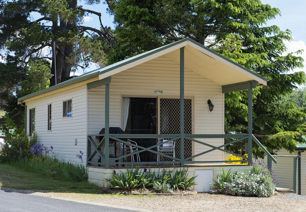 Rainbow Pines Tourist Caravan Park Adaminaby Exterior photo