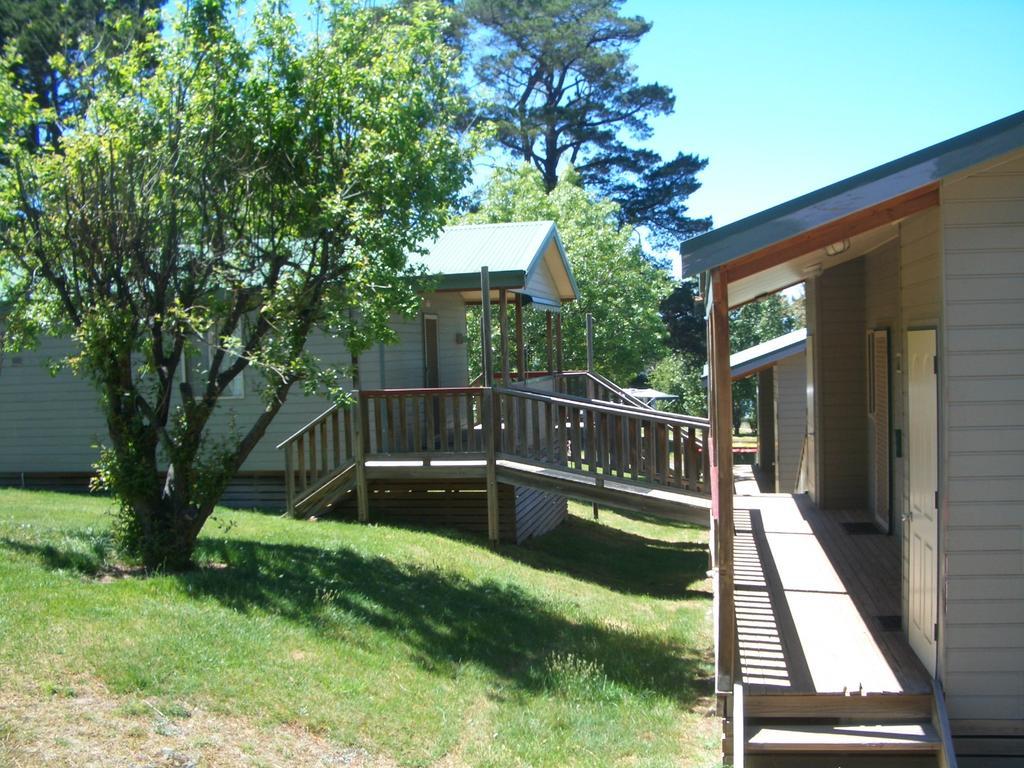 Rainbow Pines Tourist Caravan Park Adaminaby Exterior photo