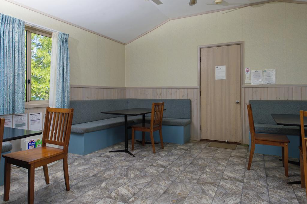 Rainbow Pines Tourist Caravan Park Adaminaby Exterior photo
