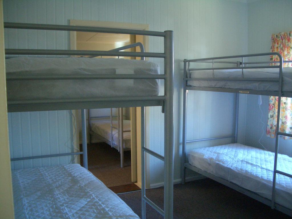 Rainbow Pines Tourist Caravan Park Adaminaby Exterior photo